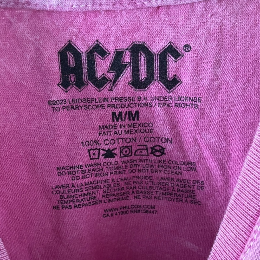 AC/DC Pink Flame Highway to hell  Graphic Tee Sz medium - Picture 4 of 6